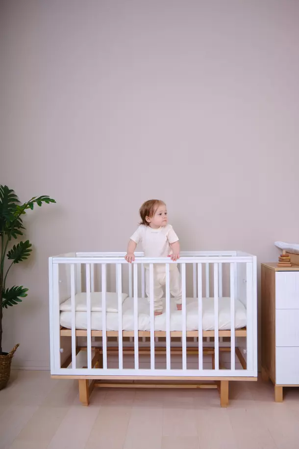 Как выбрать гарнитур (кроватка + пеленальный комод) для новорожденного малыша